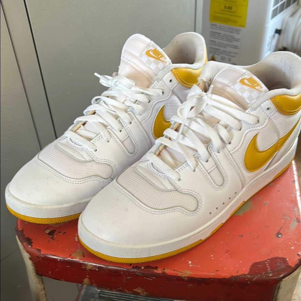 Nike White and Gold Athletic Shoes